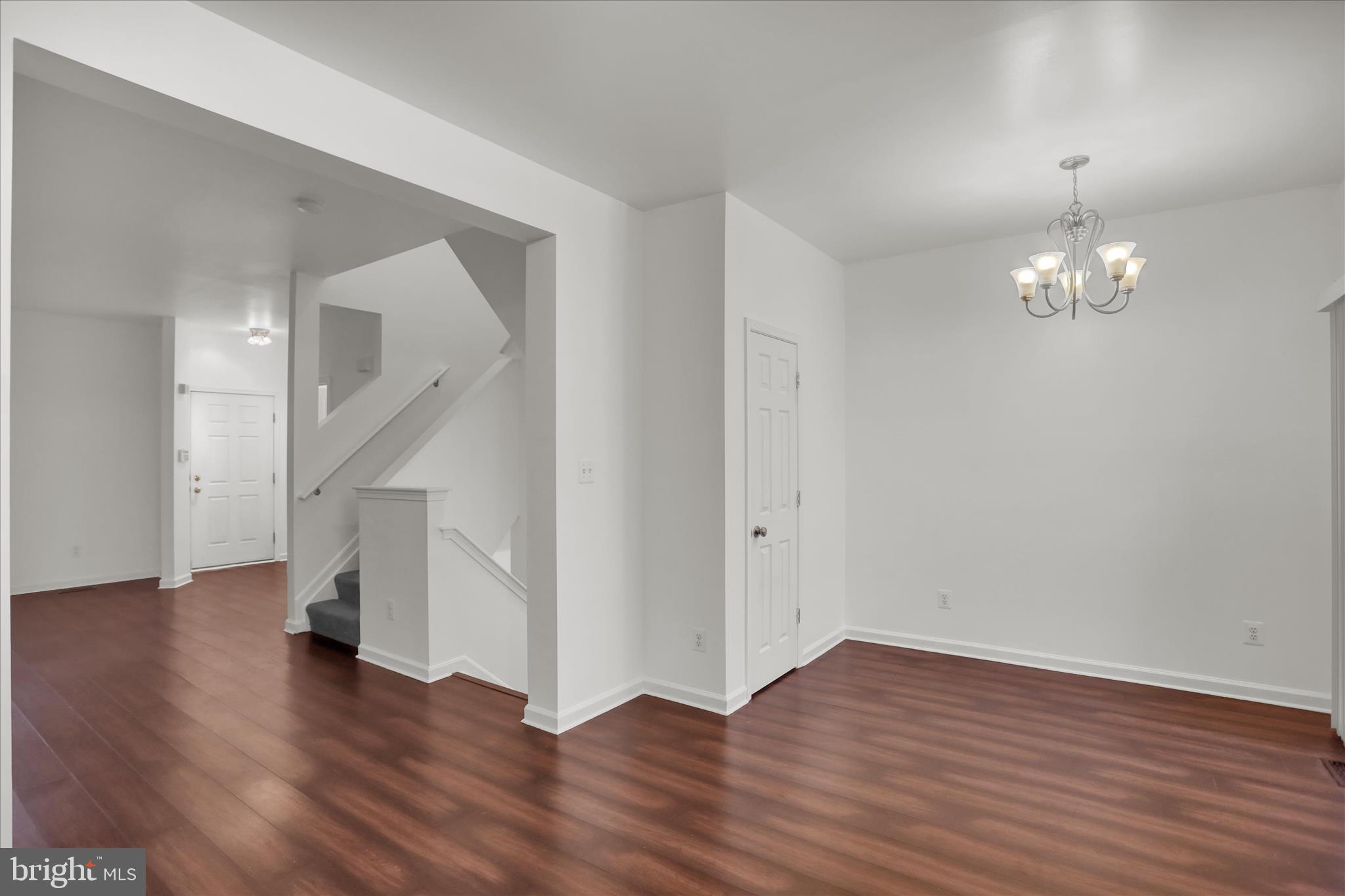 PEACEFIELDS - Residential