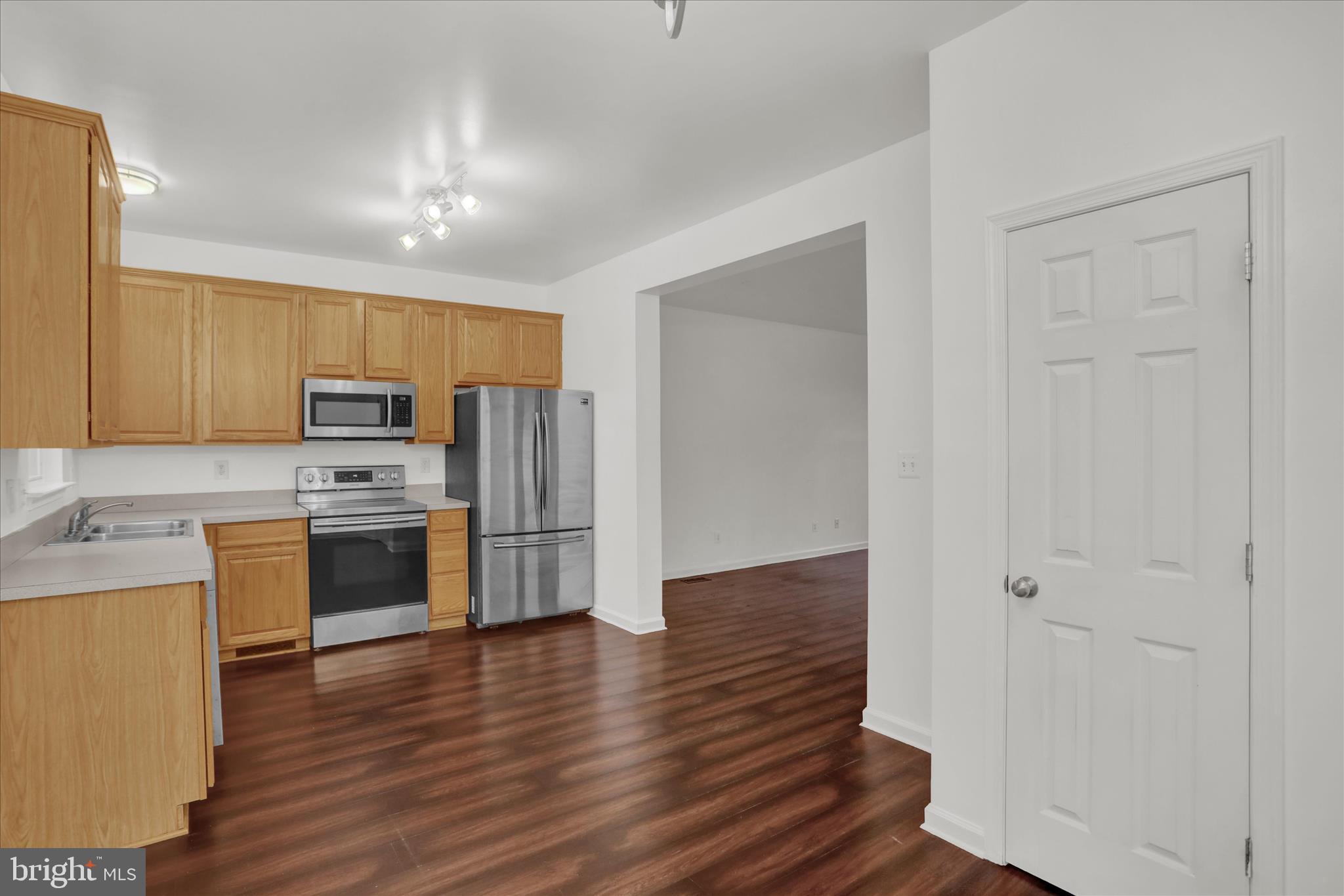 PEACEFIELDS - Residential