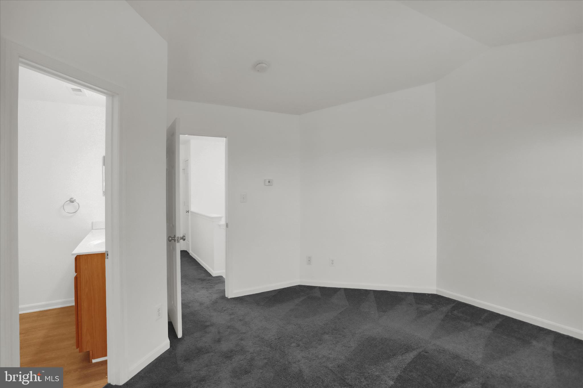 PEACEFIELDS - Residential