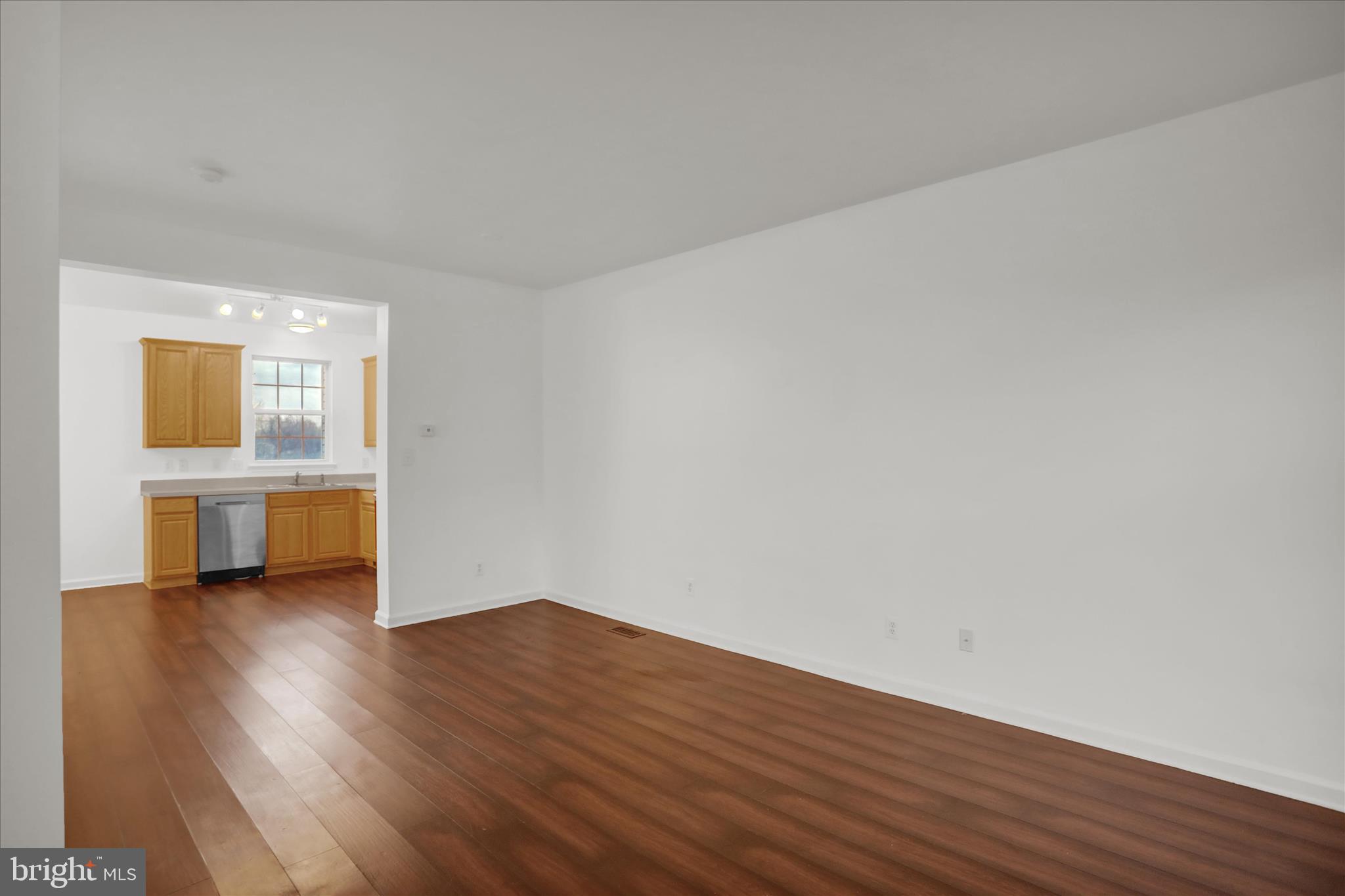 PEACEFIELDS - Residential