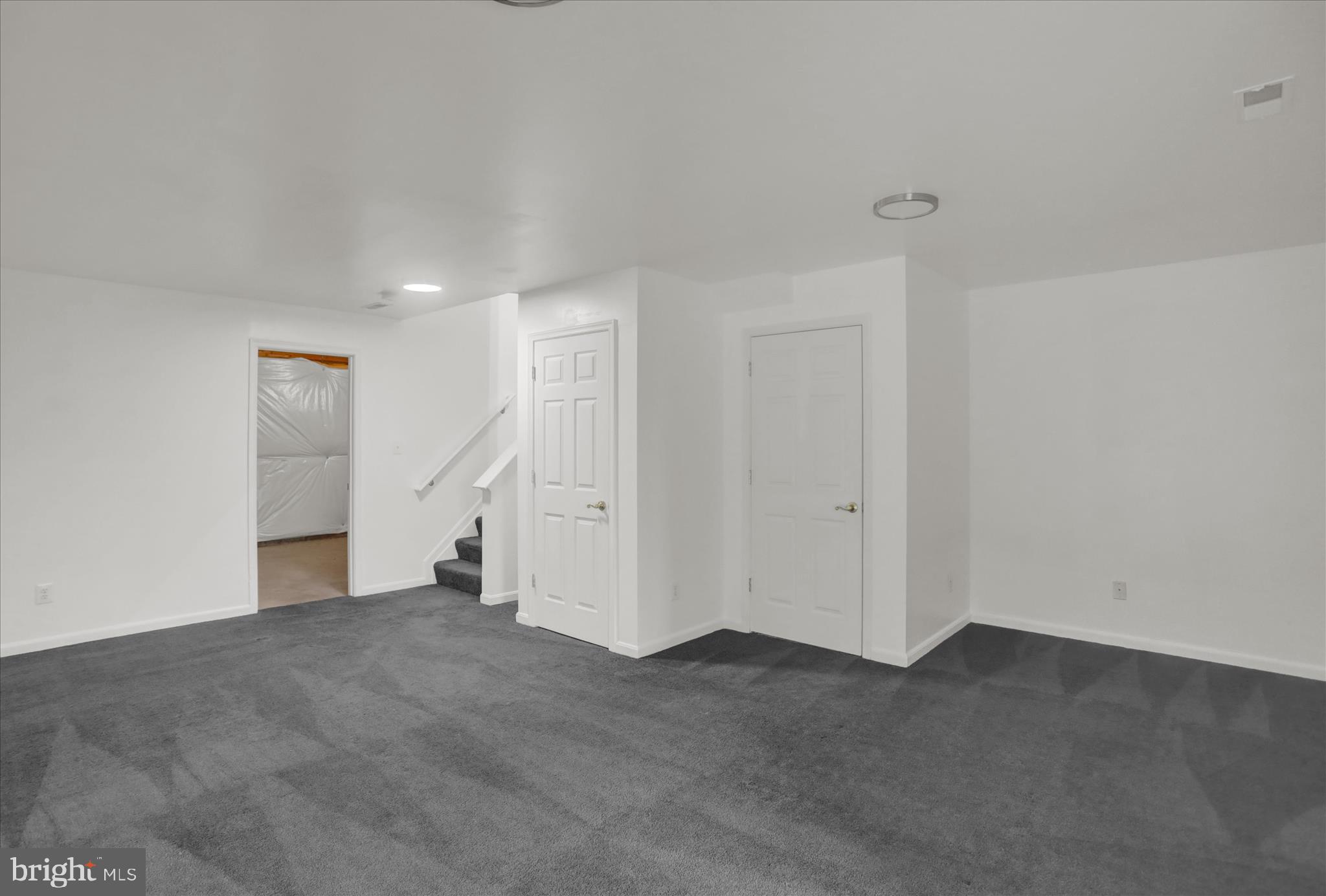 PEACEFIELDS - Residential