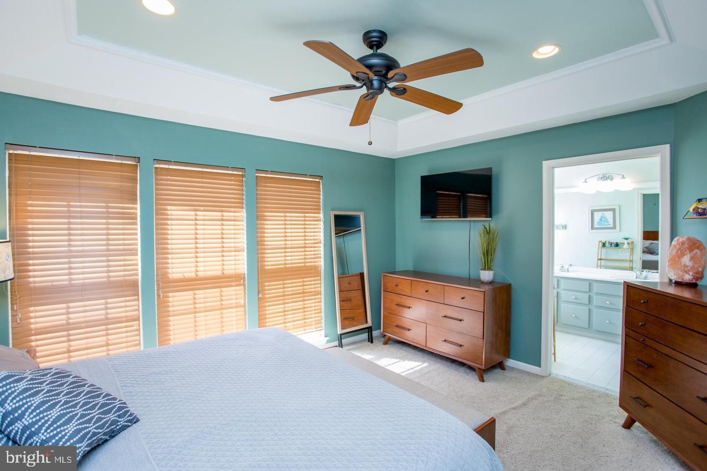 DOYLESTOWN STATION - Residential