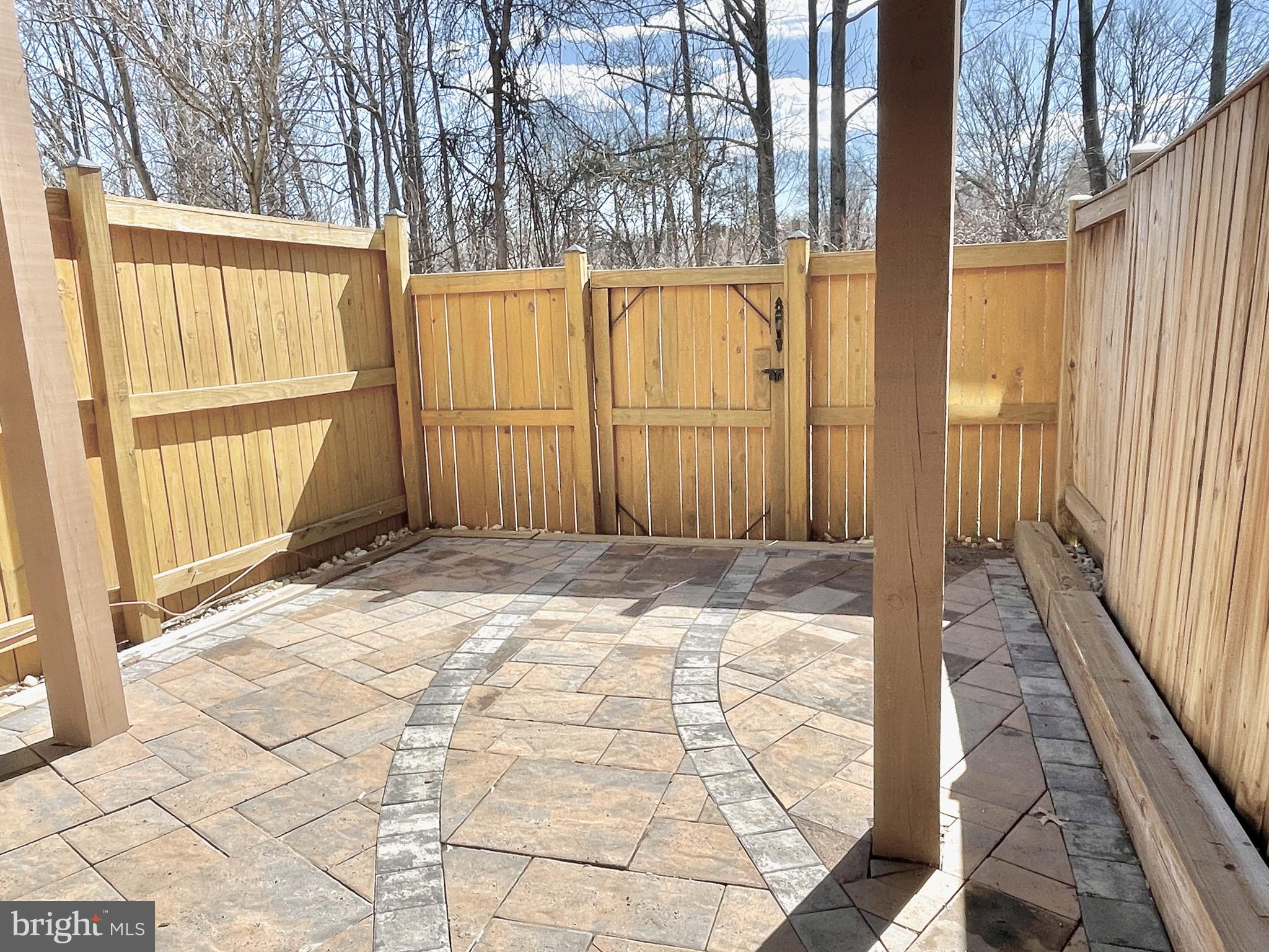 WINDING BROOK - Residential