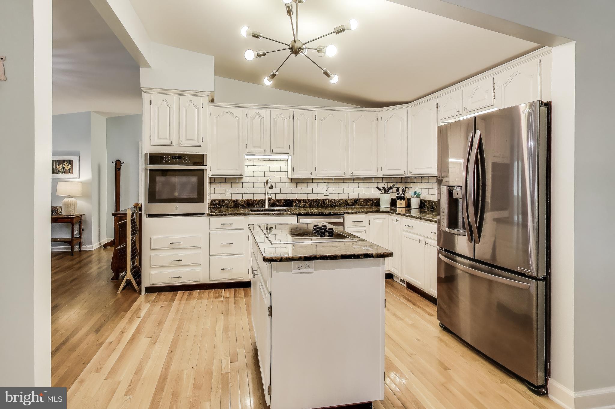 LONG BEACH - Residential