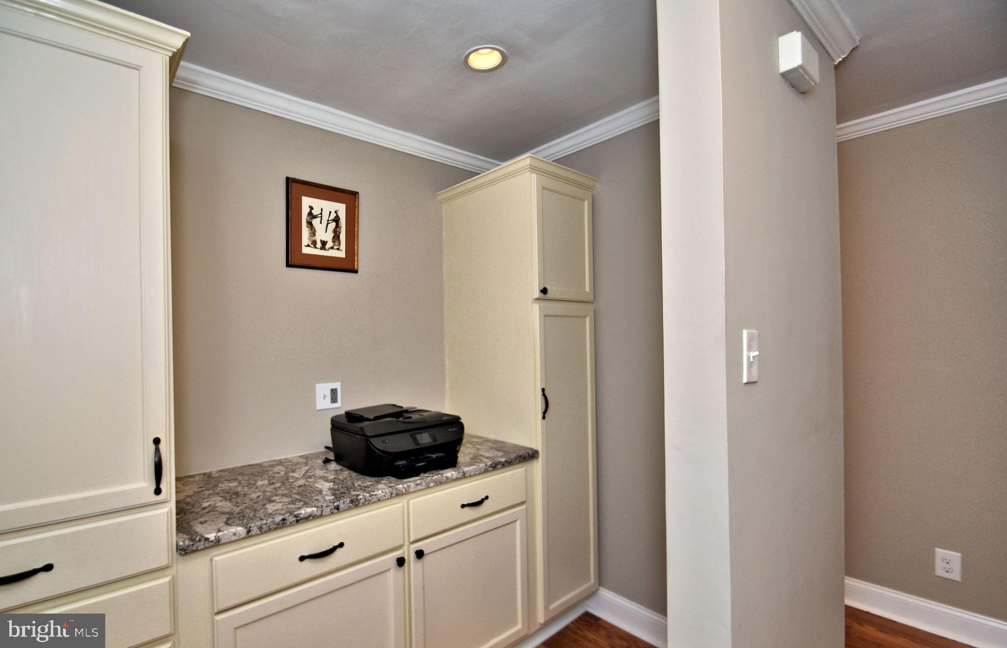 GLENHARDIE CONDOS - Residential