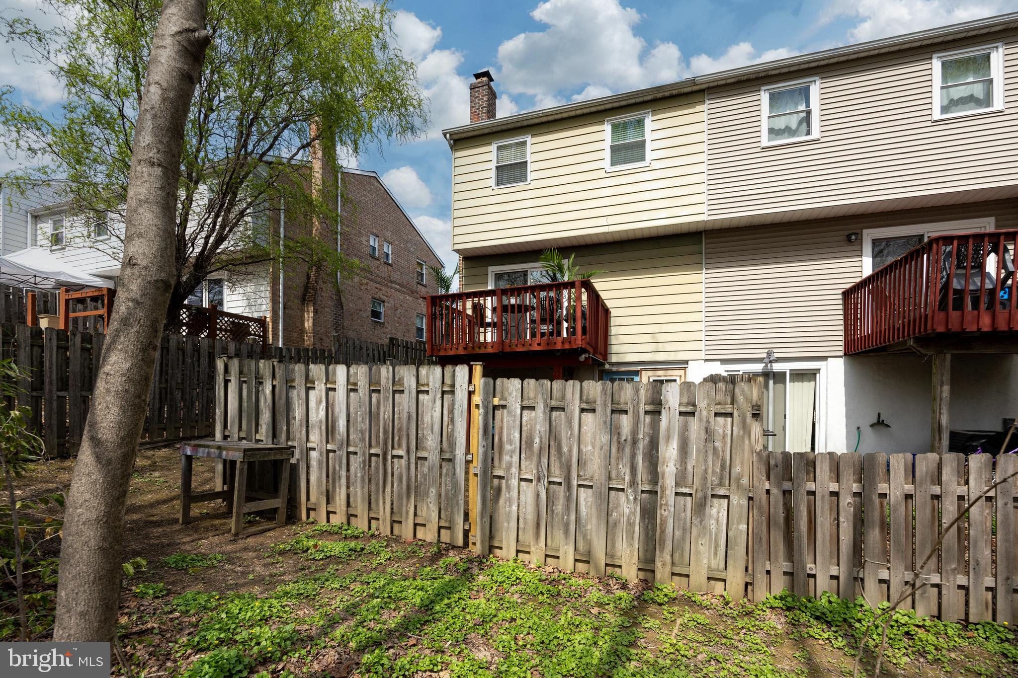 EAGLE STREAM - Residential