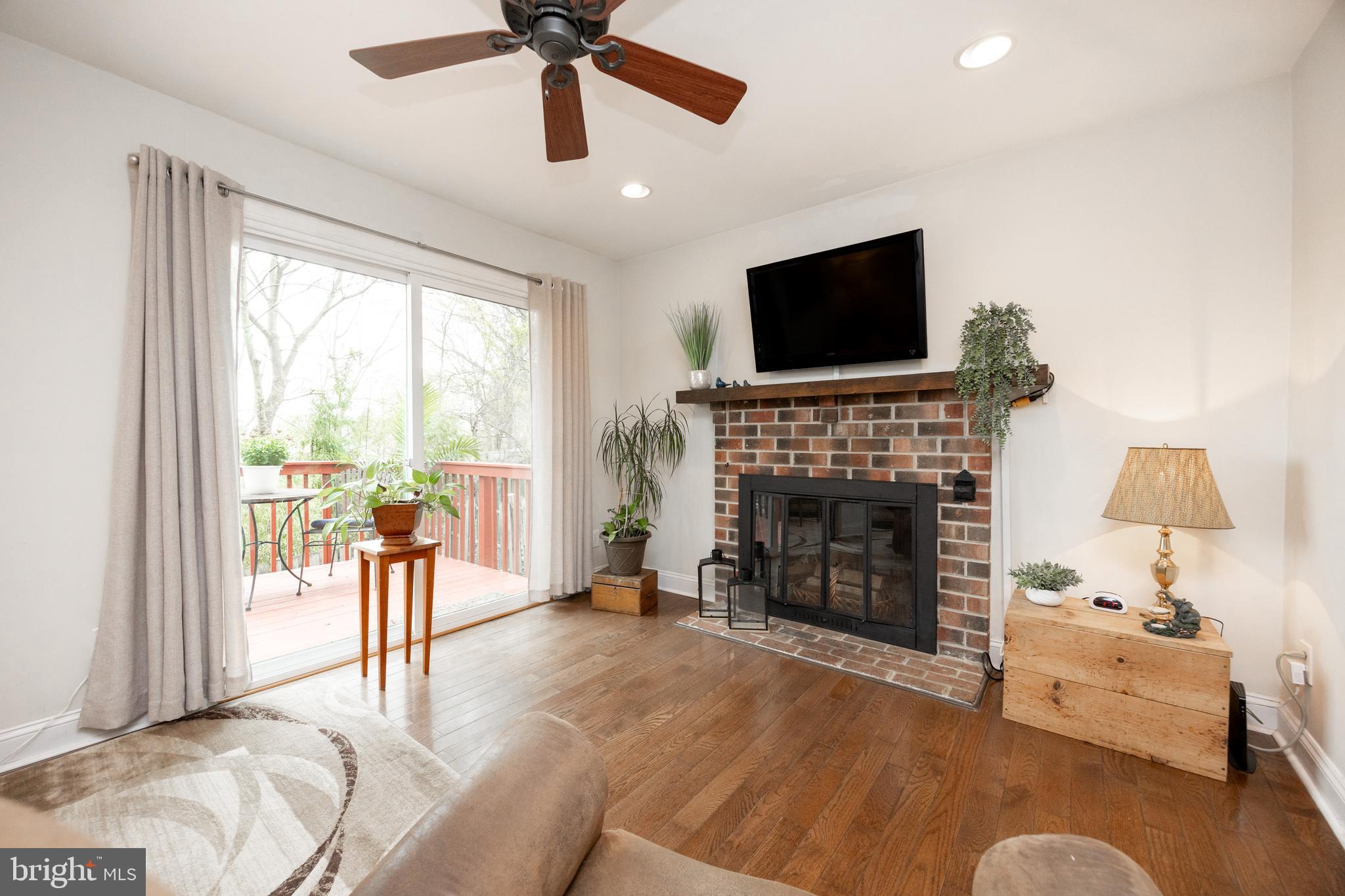 EAGLE STREAM - Residential