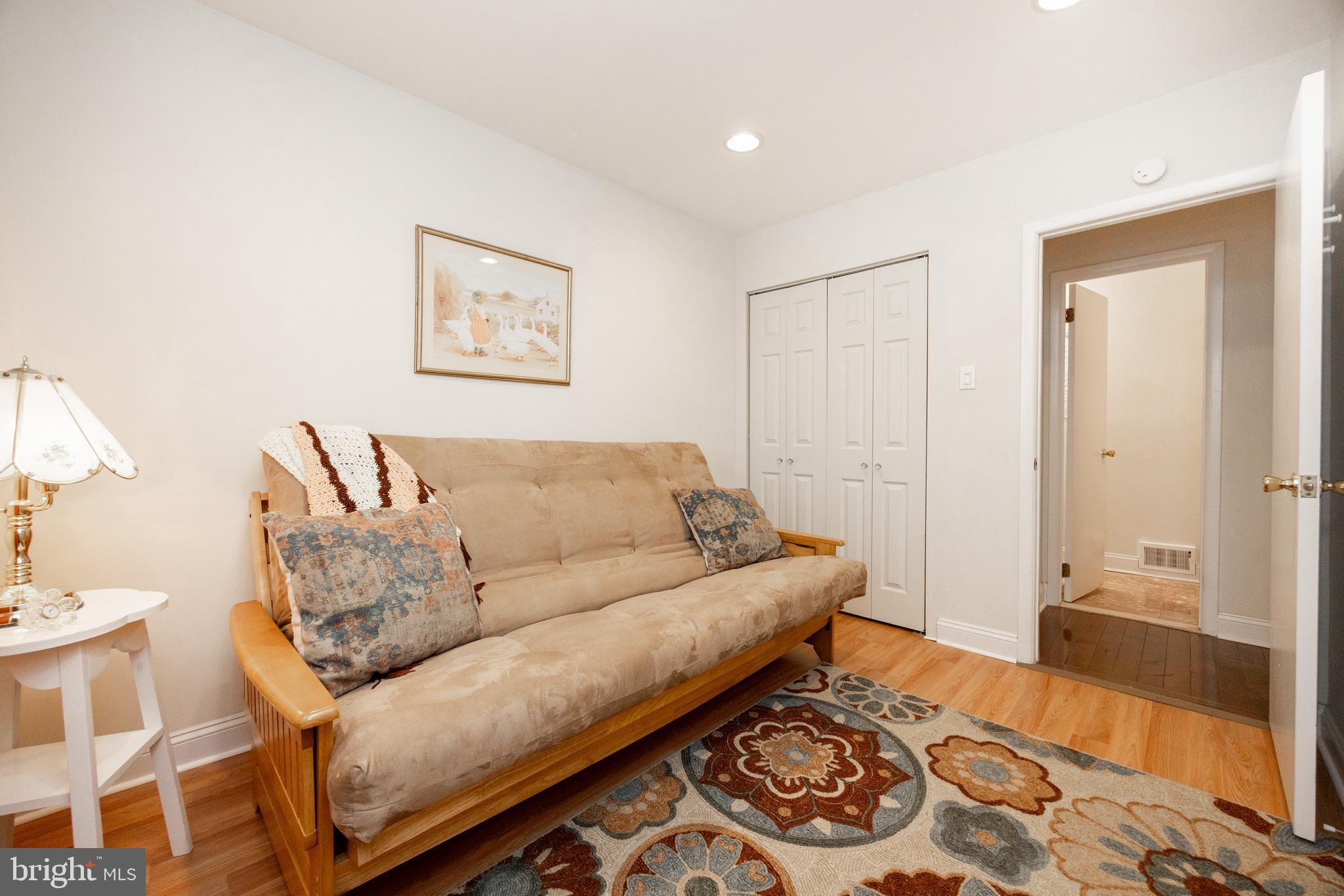 EAGLE STREAM - Residential