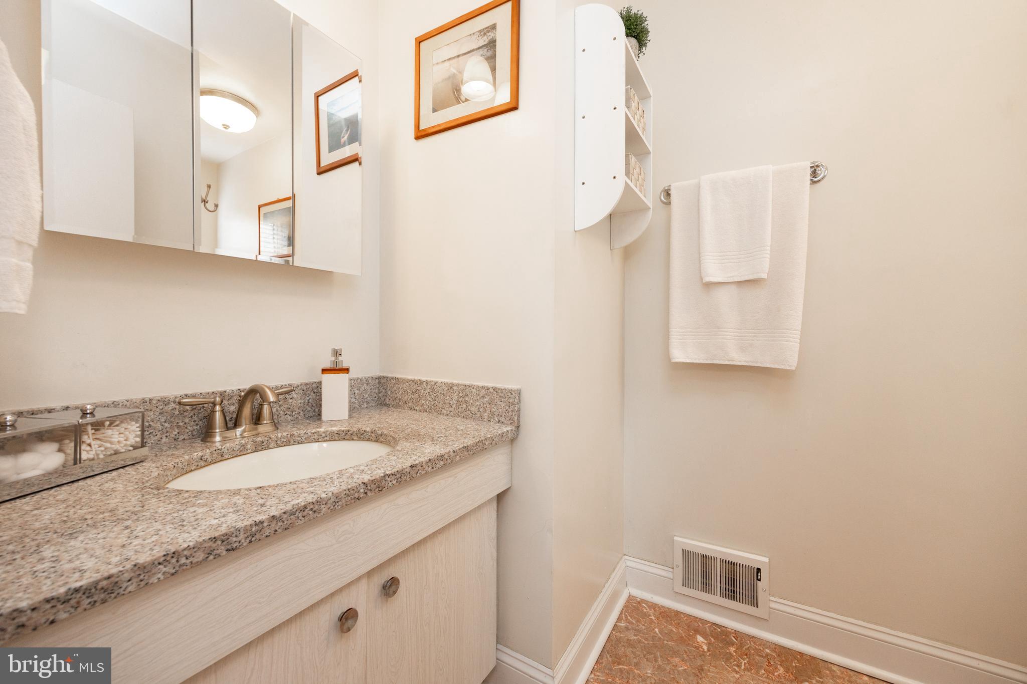 EAGLE STREAM - Residential