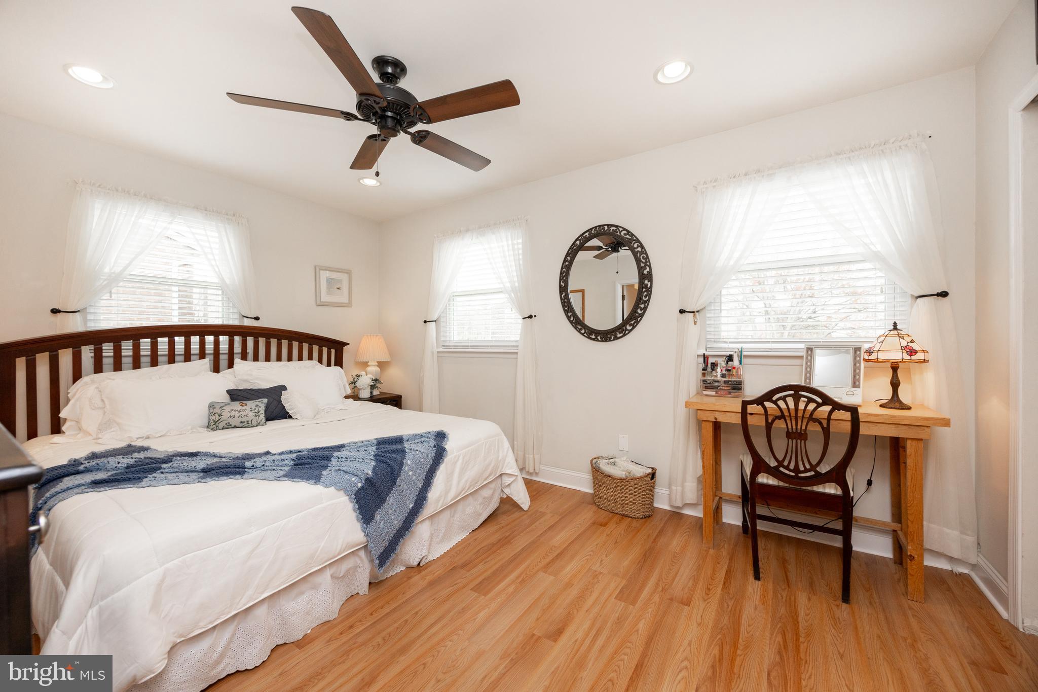 EAGLE STREAM - Residential