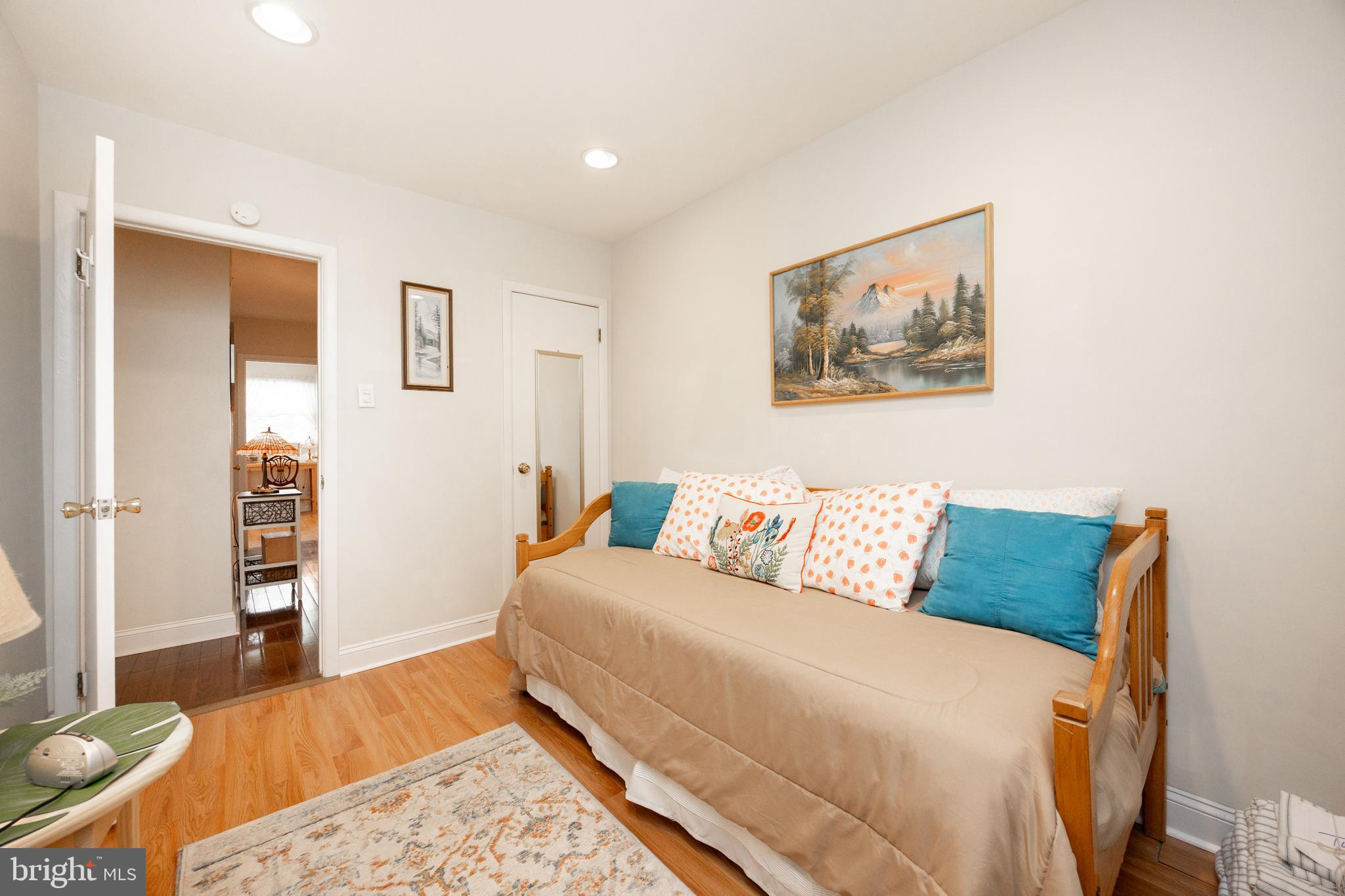 EAGLE STREAM - Residential