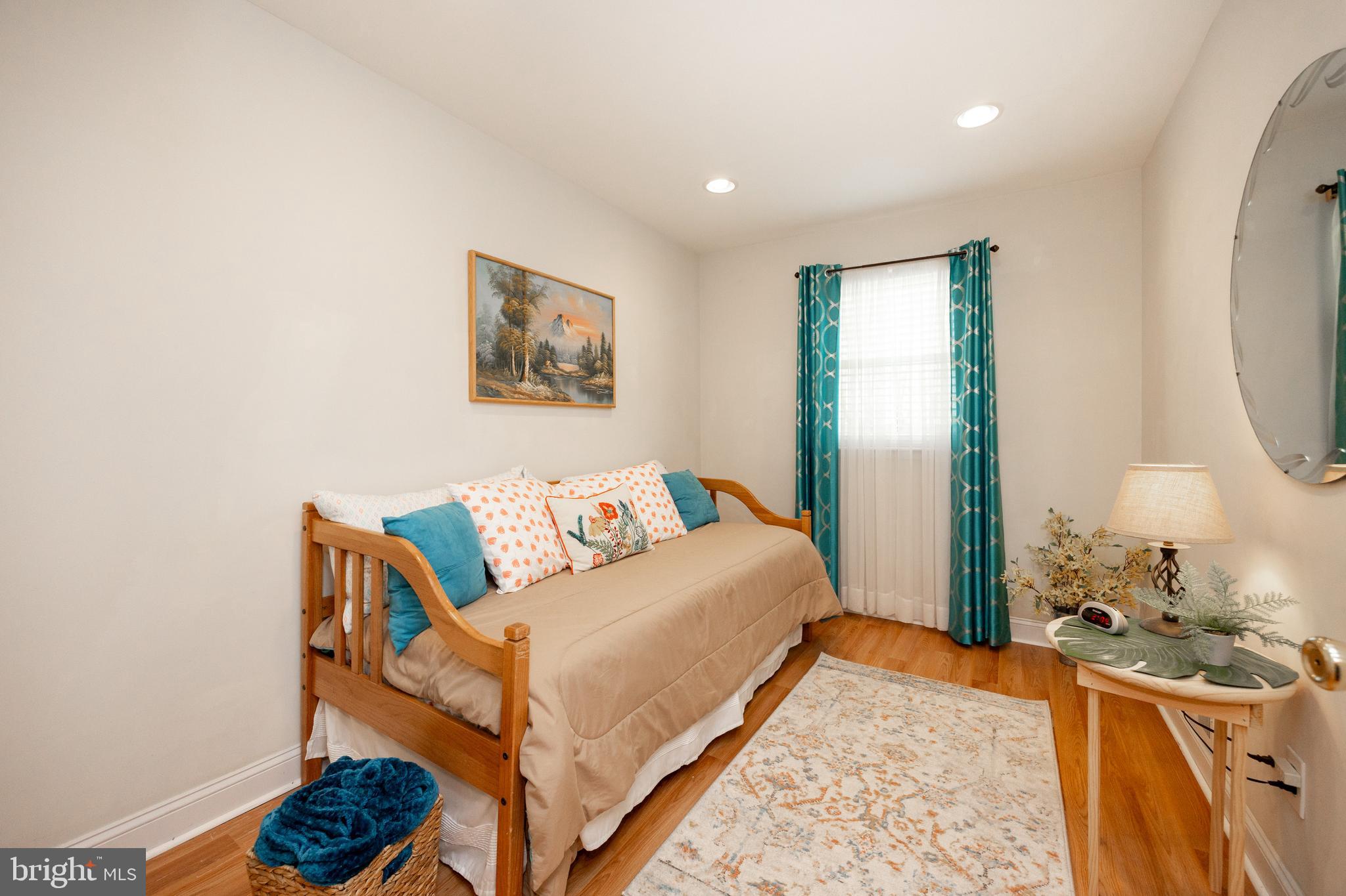 EAGLE STREAM - Residential