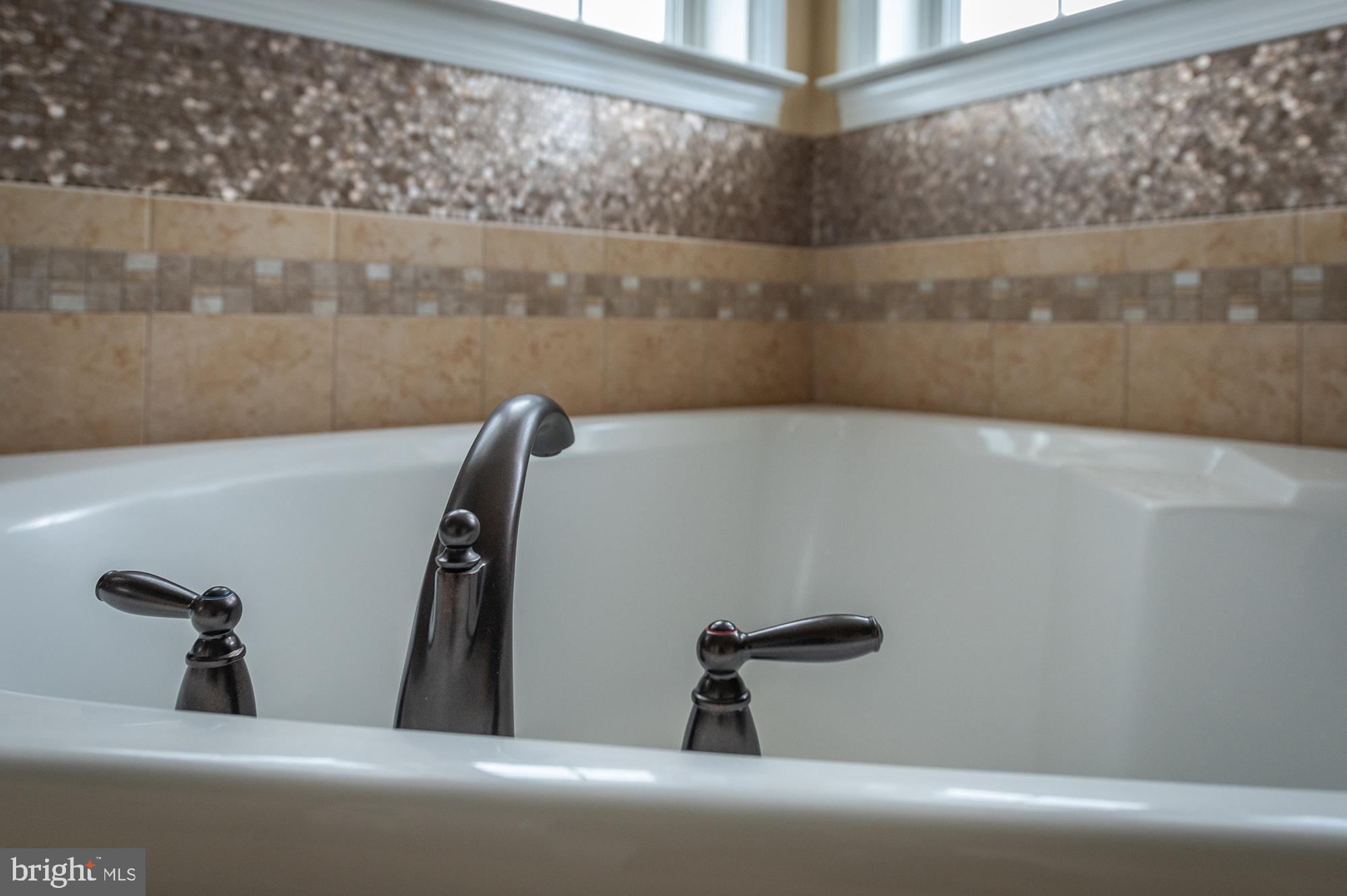 URBANA HIGHLANDS - Residential