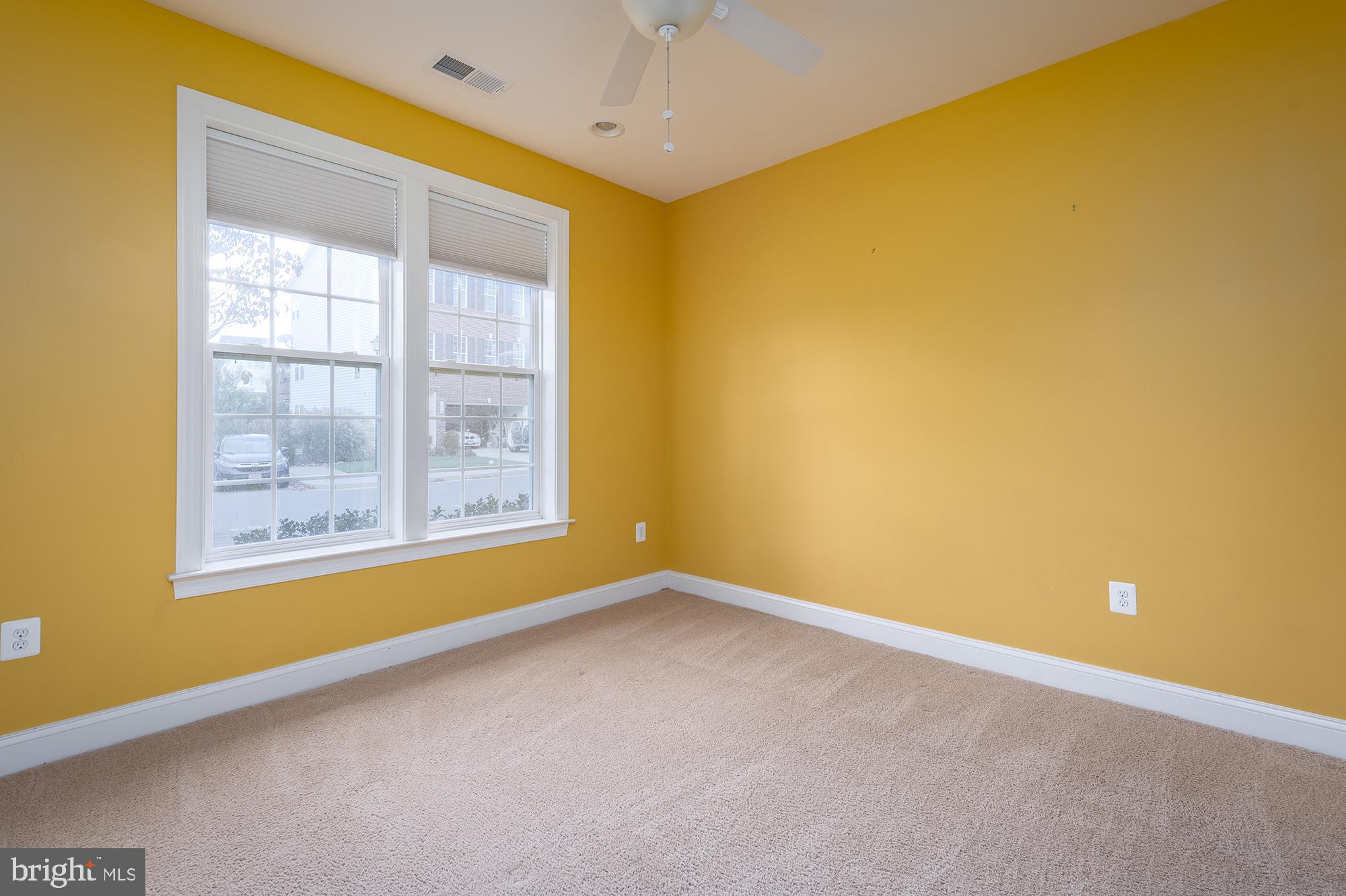 URBANA HIGHLANDS - Residential