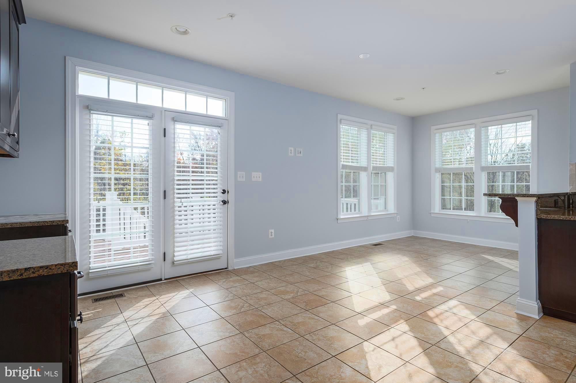 URBANA HIGHLANDS - Residential