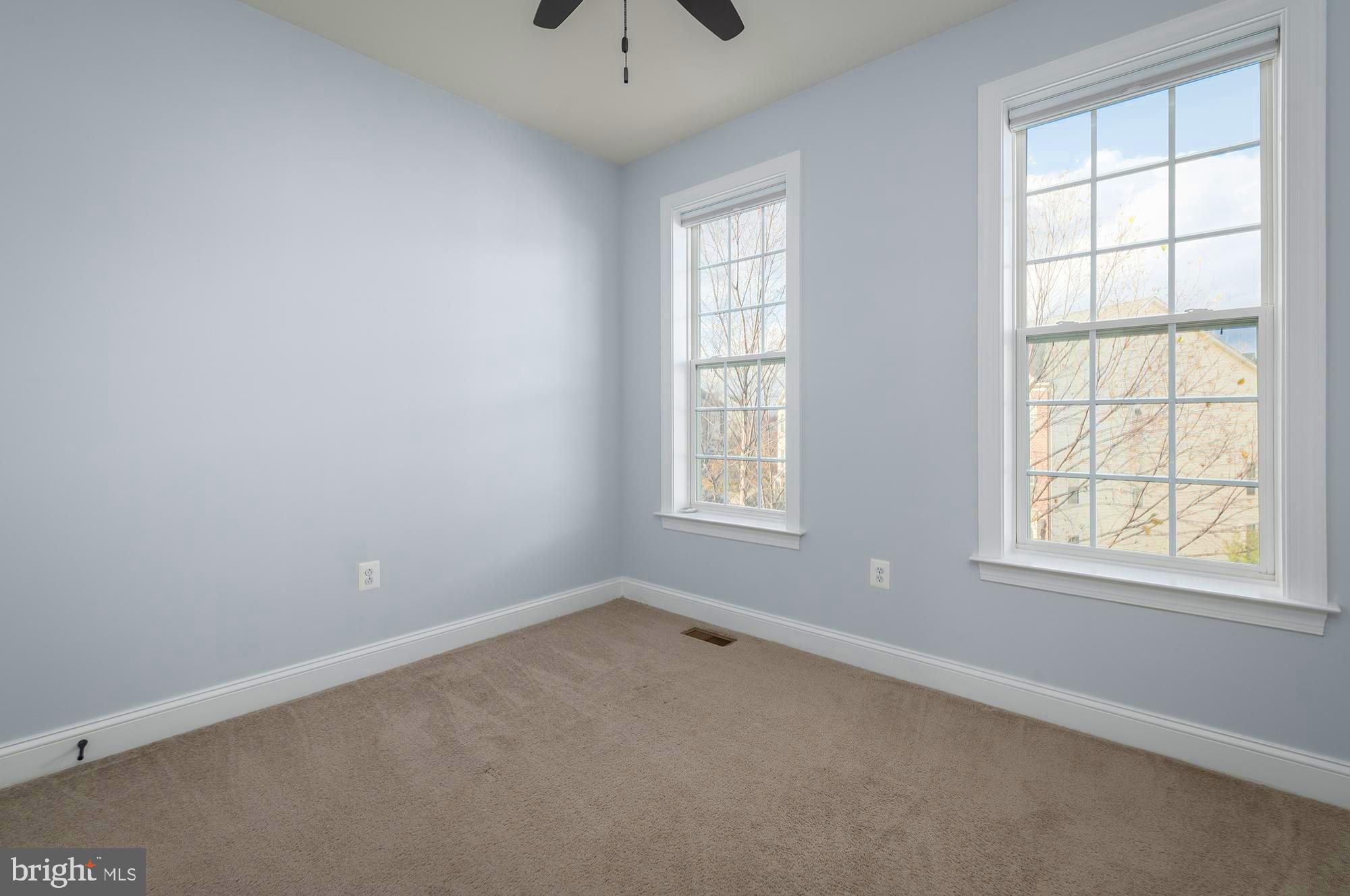 URBANA HIGHLANDS - Residential