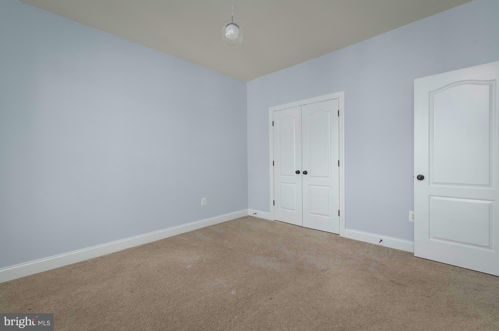 URBANA HIGHLANDS - Residential