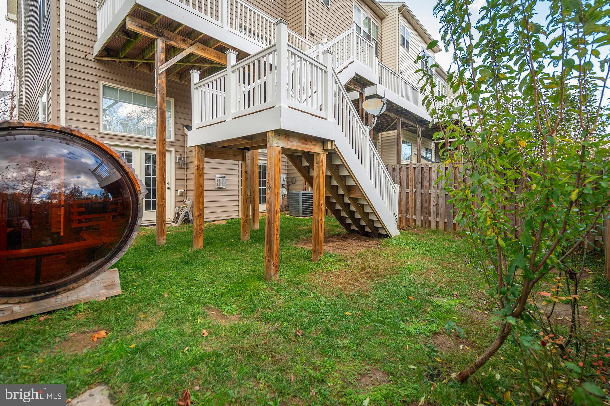 URBANA HIGHLANDS - Residential