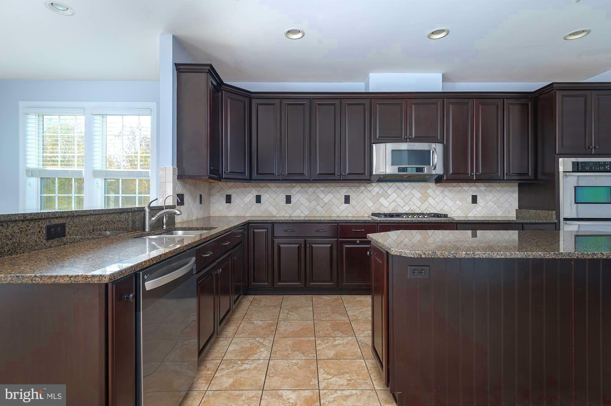 URBANA HIGHLANDS - Residential