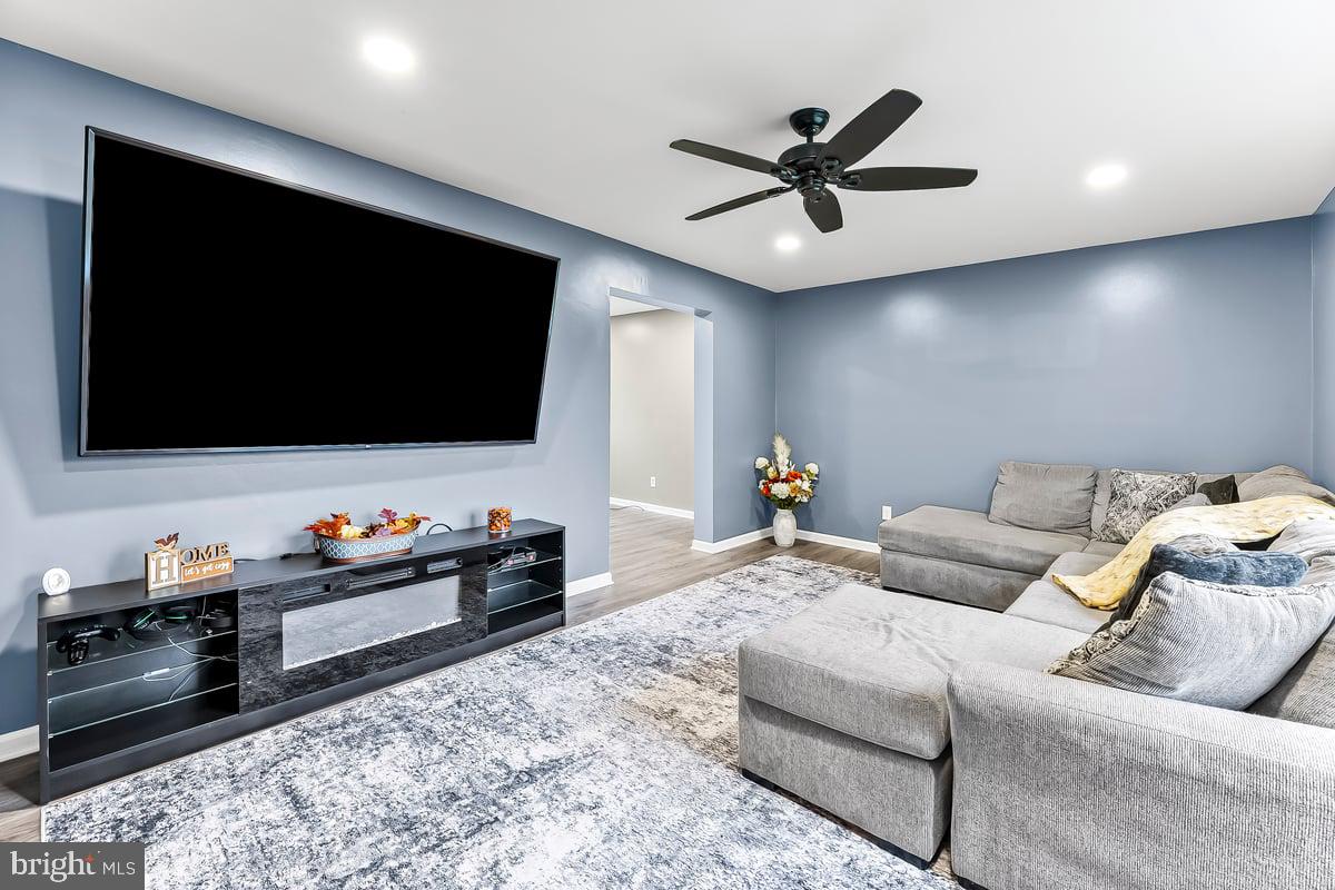 MERLIN HILLS - Residential