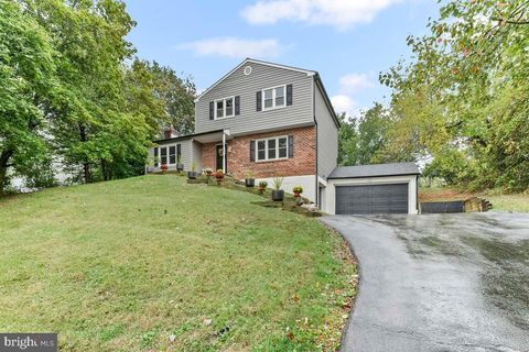 265 BEACON DRIVE PHOENIXVILLE PA 19460