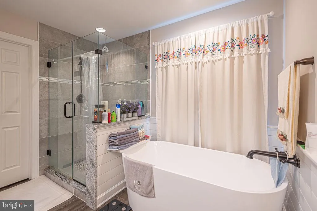 Fruitland, Maryland 21826, United States, 4 Bedrooms Bedrooms, ,3 BathroomsBathrooms,Residential,Active,223899