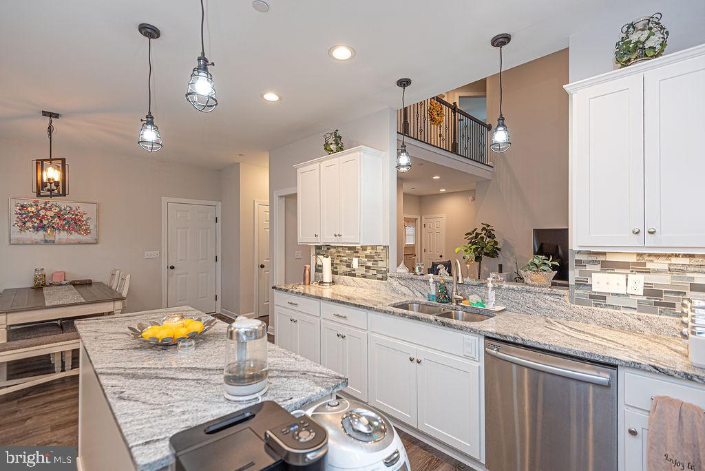 ROWENS MILL - Residential