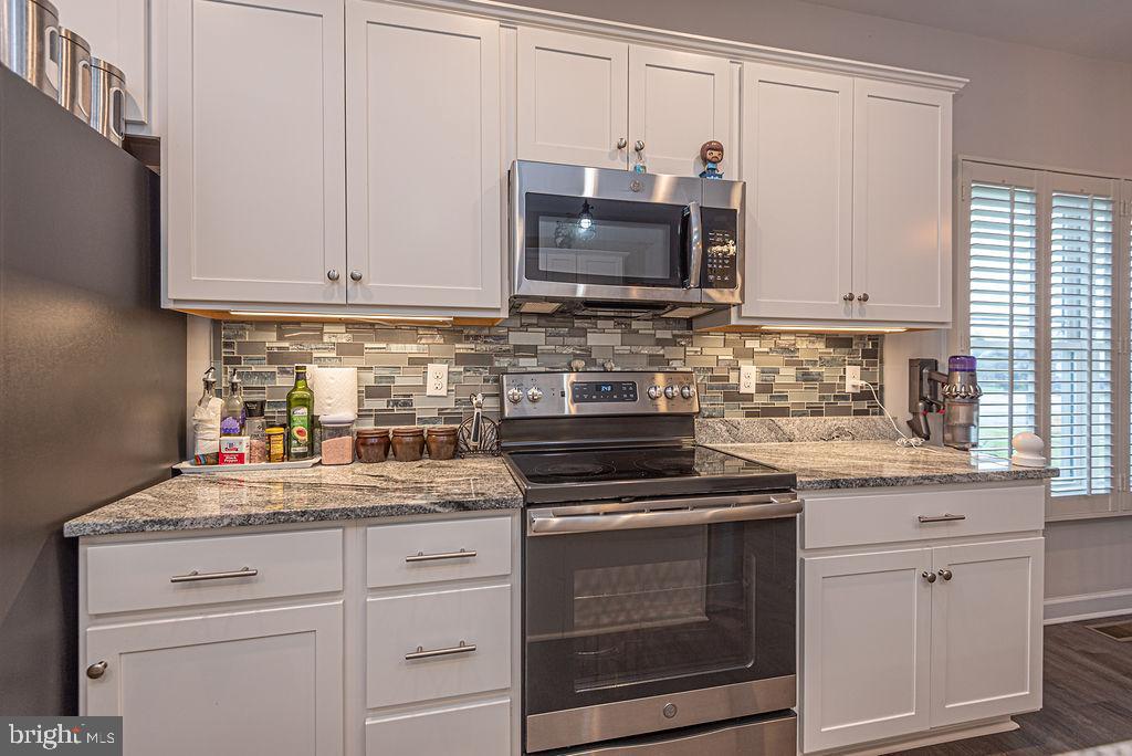 ROWENS MILL - Residential