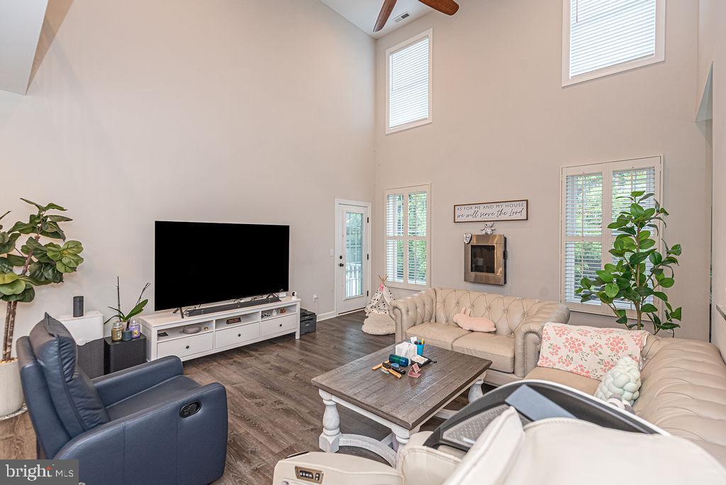 ROWENS MILL - Residential