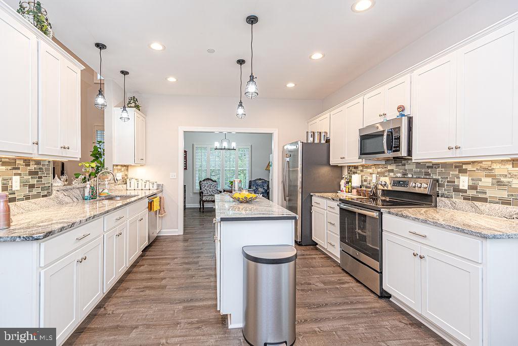 ROWENS MILL - Residential