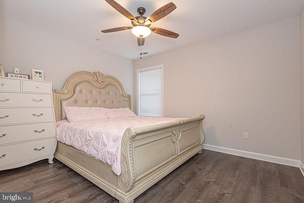 ROWENS MILL - Residential