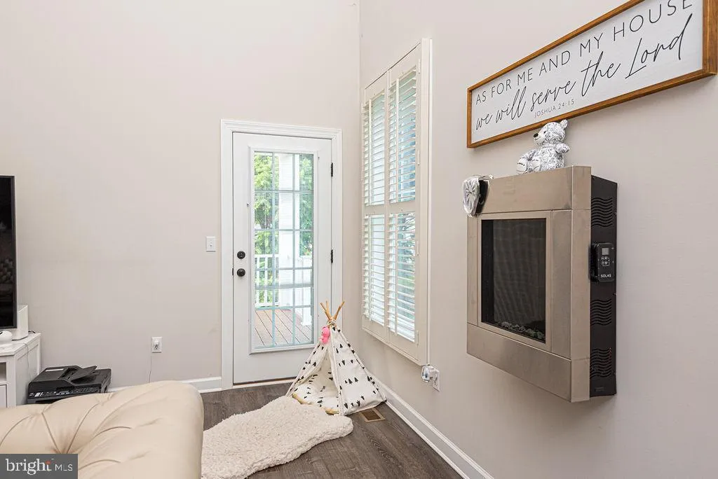 Fruitland, Maryland 21826, United States, 4 Bedrooms Bedrooms, ,3 BathroomsBathrooms,Residential,Active,223899