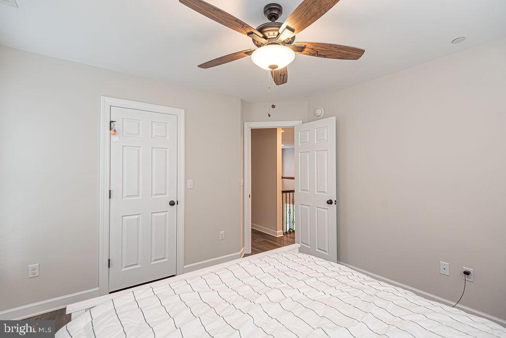 ROWENS MILL - Residential