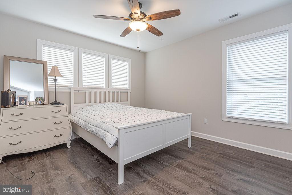 ROWENS MILL - Residential