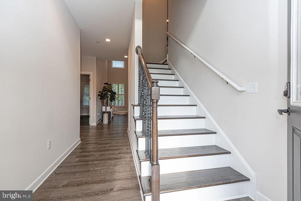 ROWENS MILL - Residential