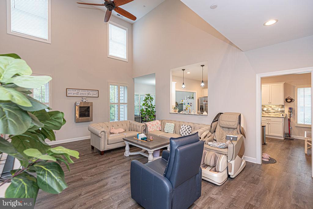 ROWENS MILL - Residential