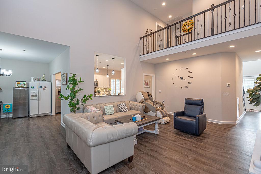 ROWENS MILL - Residential