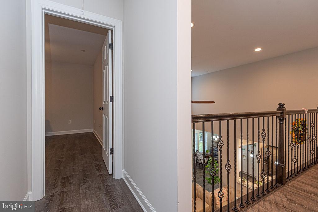 ROWENS MILL - Residential