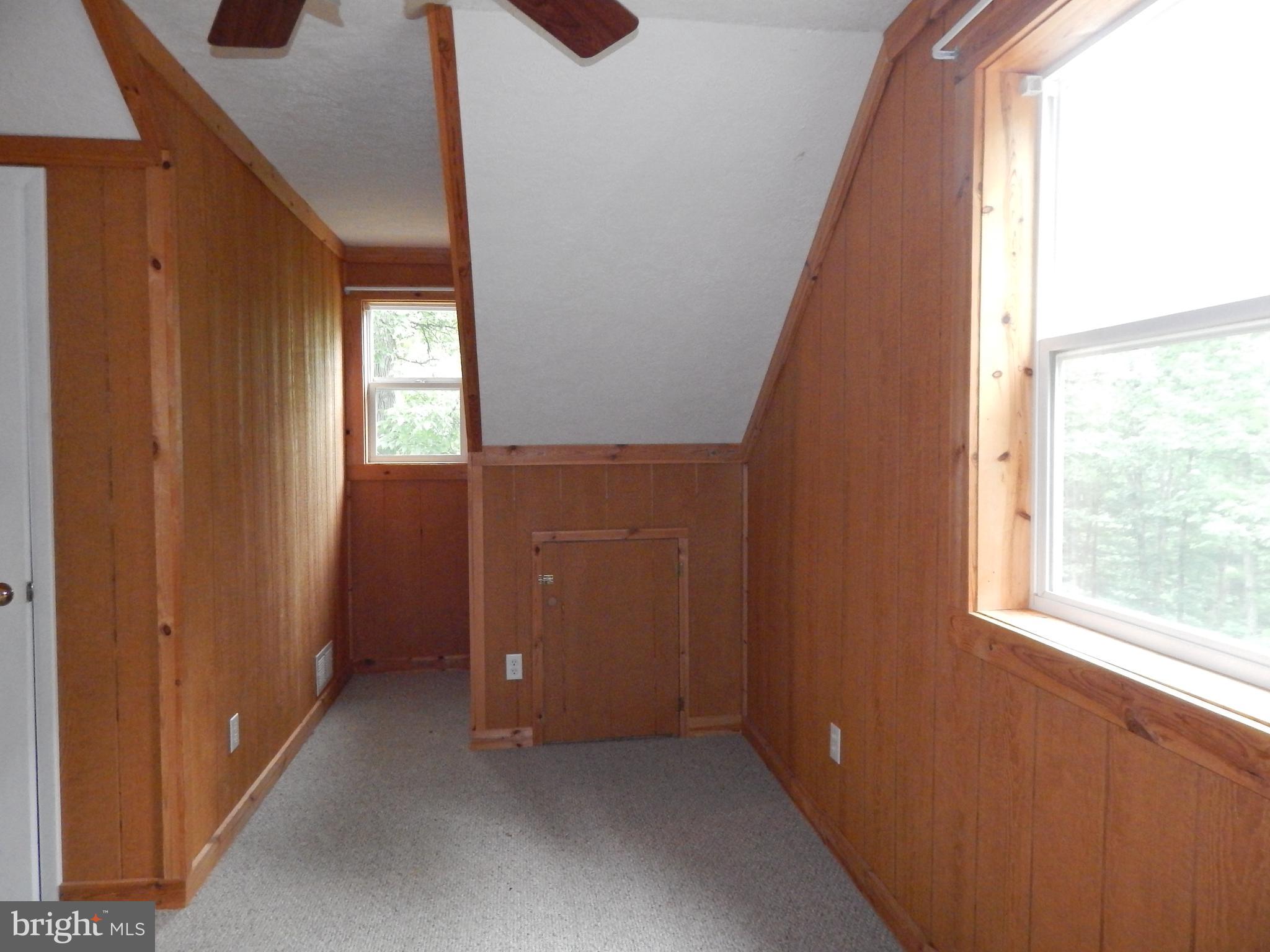 SPRING BROOK ESTATES - Residential