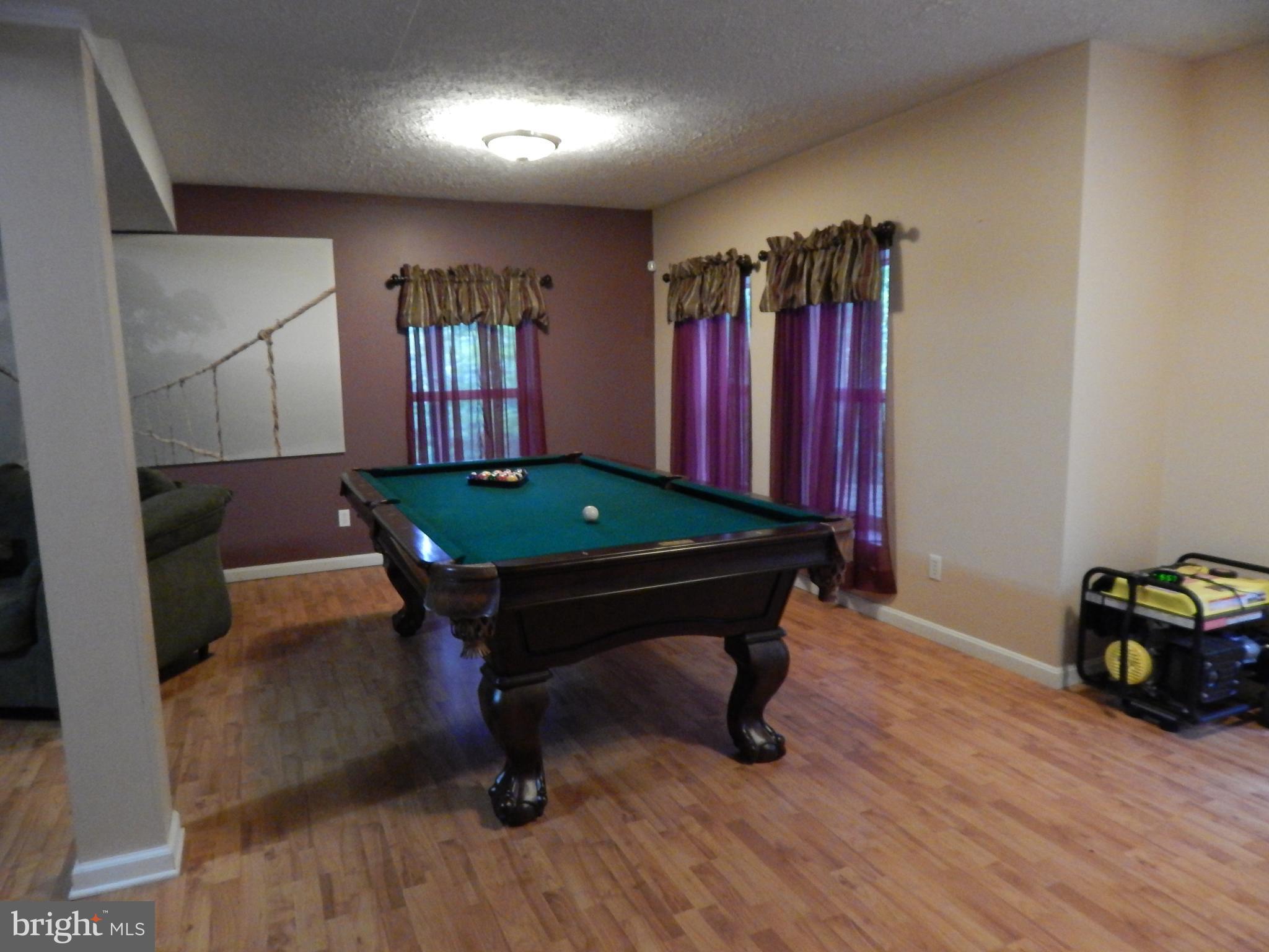 SPRING BROOK ESTATES - Residential