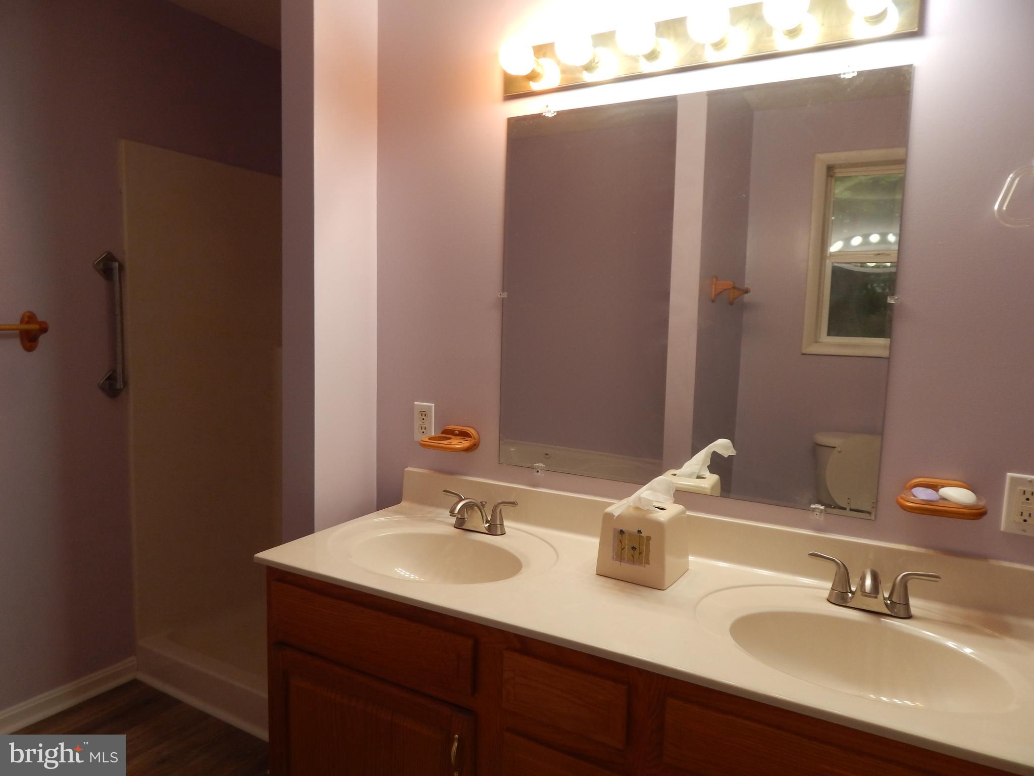 SPRING BROOK ESTATES - Residential