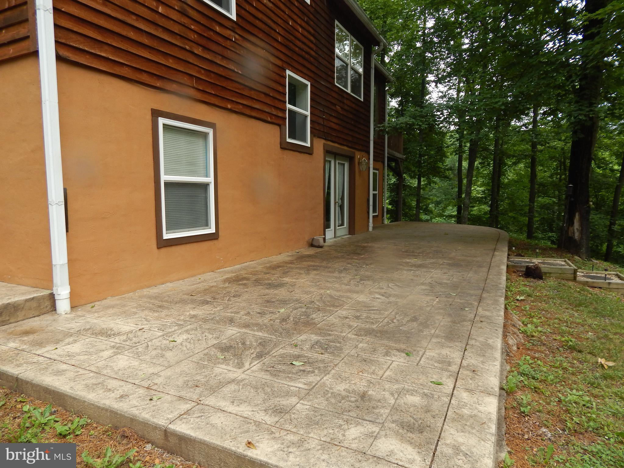 SPRING BROOK ESTATES - Residential