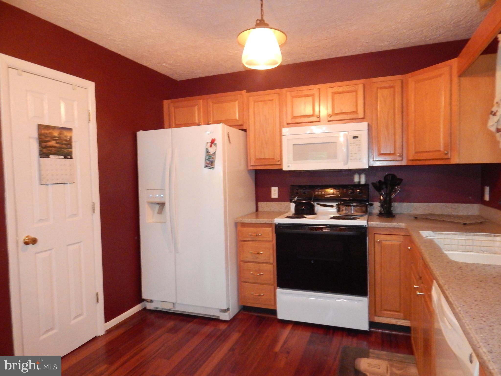 SPRING BROOK ESTATES - Residential