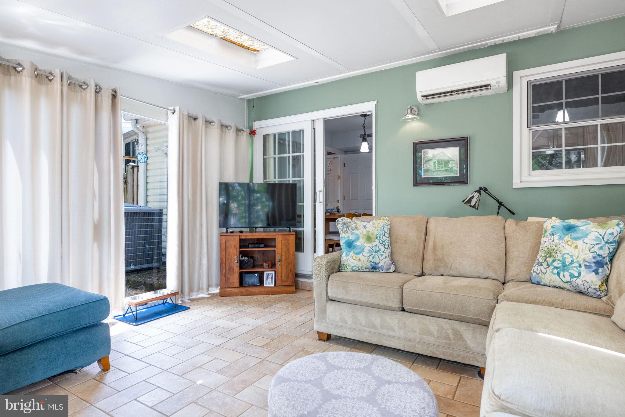 WICKFORD - Residential