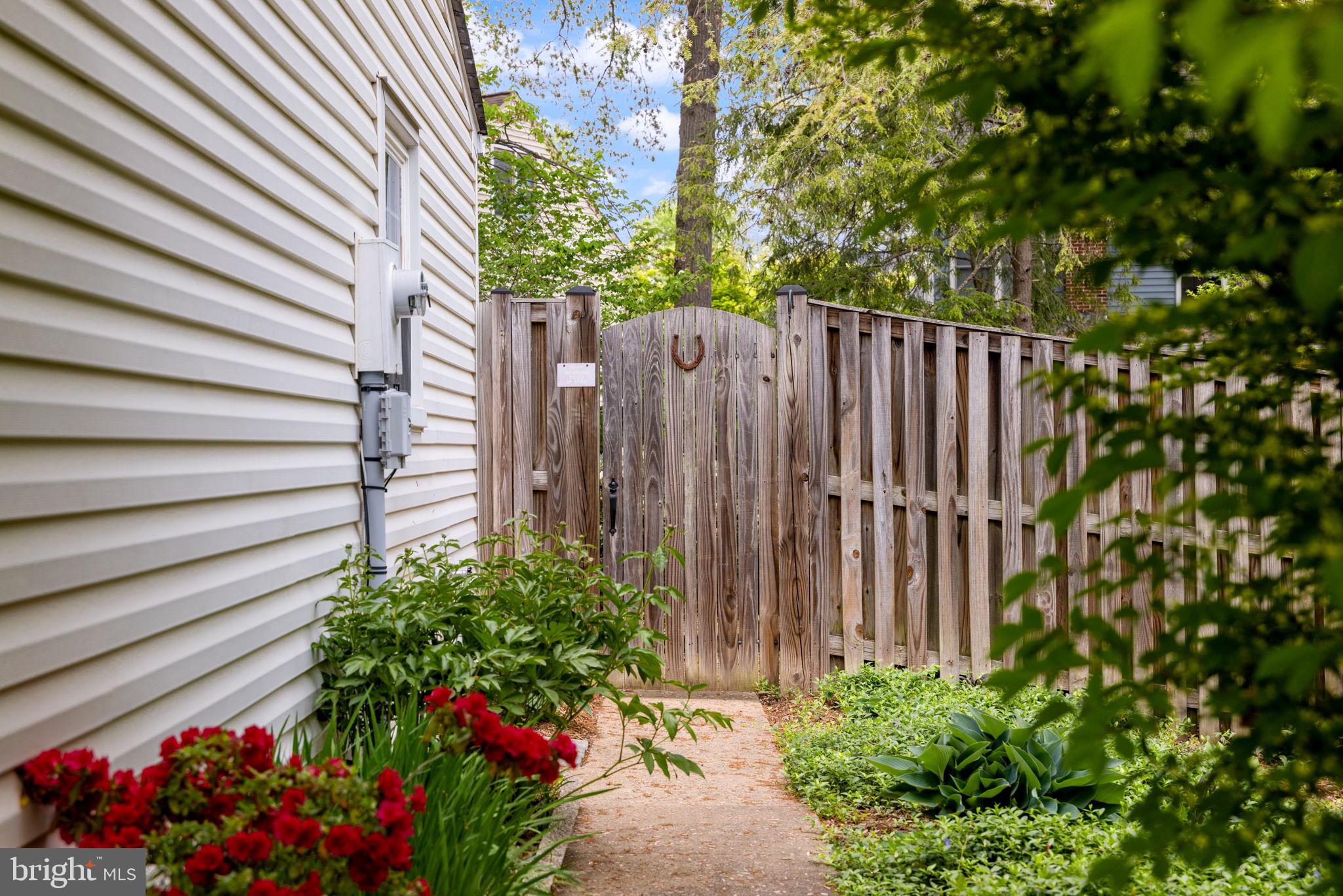 WICKFORD - Residential