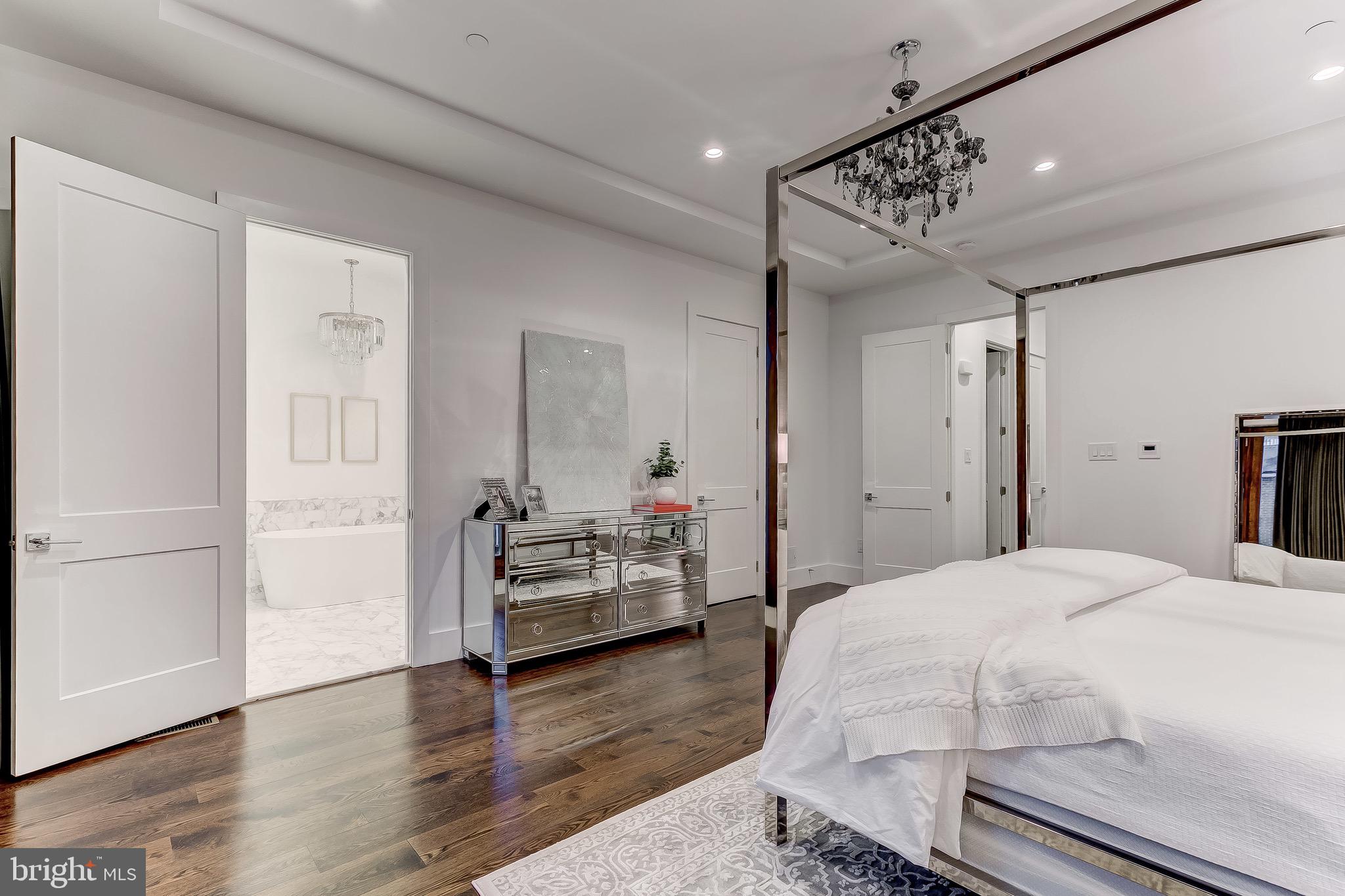 FELLS POINT HISTORIC DISTRICT - Residential