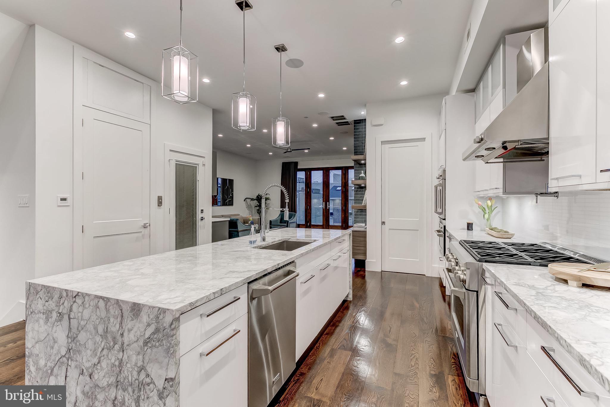 FELLS POINT HISTORIC DISTRICT - Residential