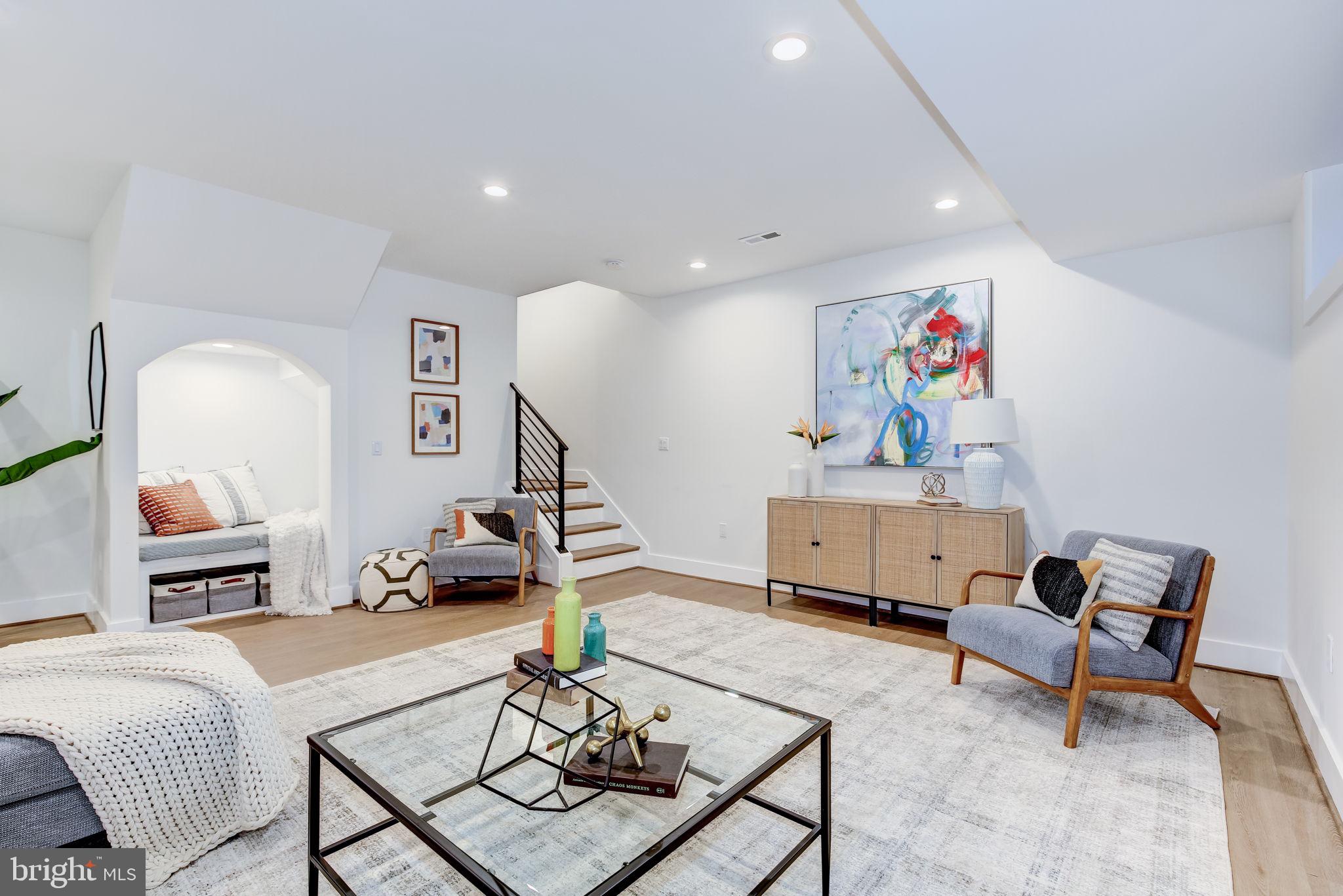 TAKOMA PARK - Residential