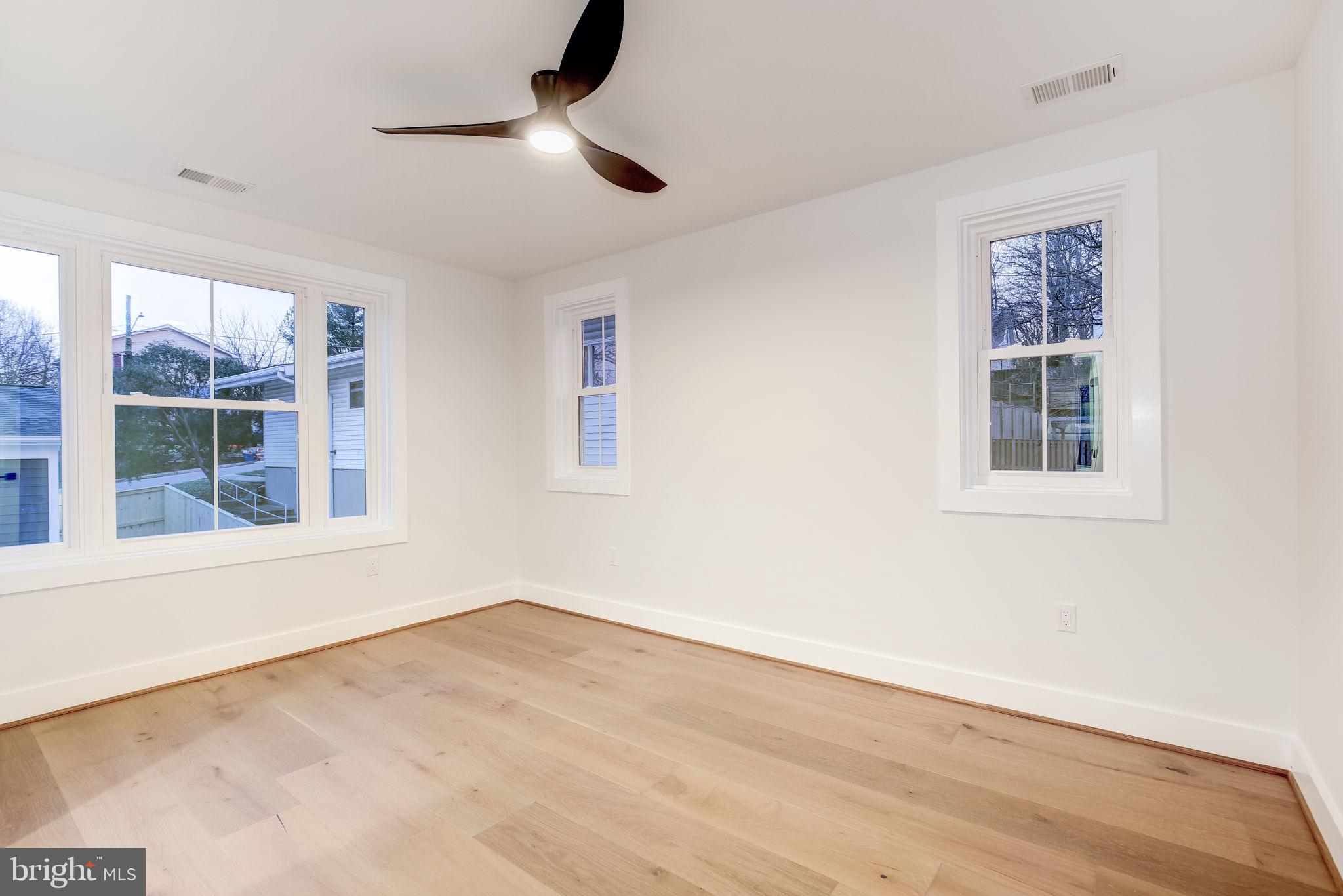 TAKOMA PARK - Residential