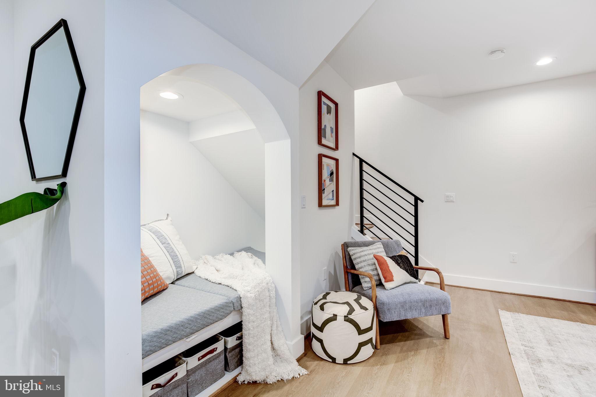 TAKOMA PARK - Residential